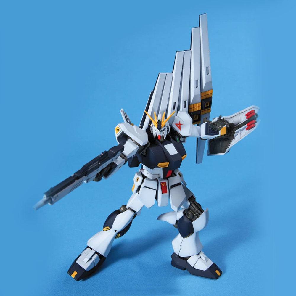 1/144 HGUC NU GUNDAM